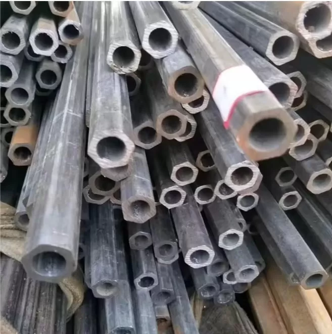 Thanh lục giác rỗng