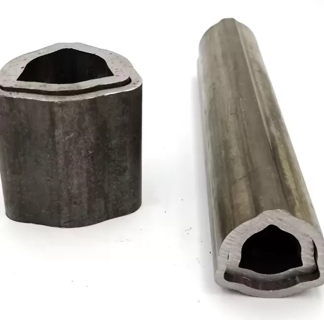Ống thép tam giác